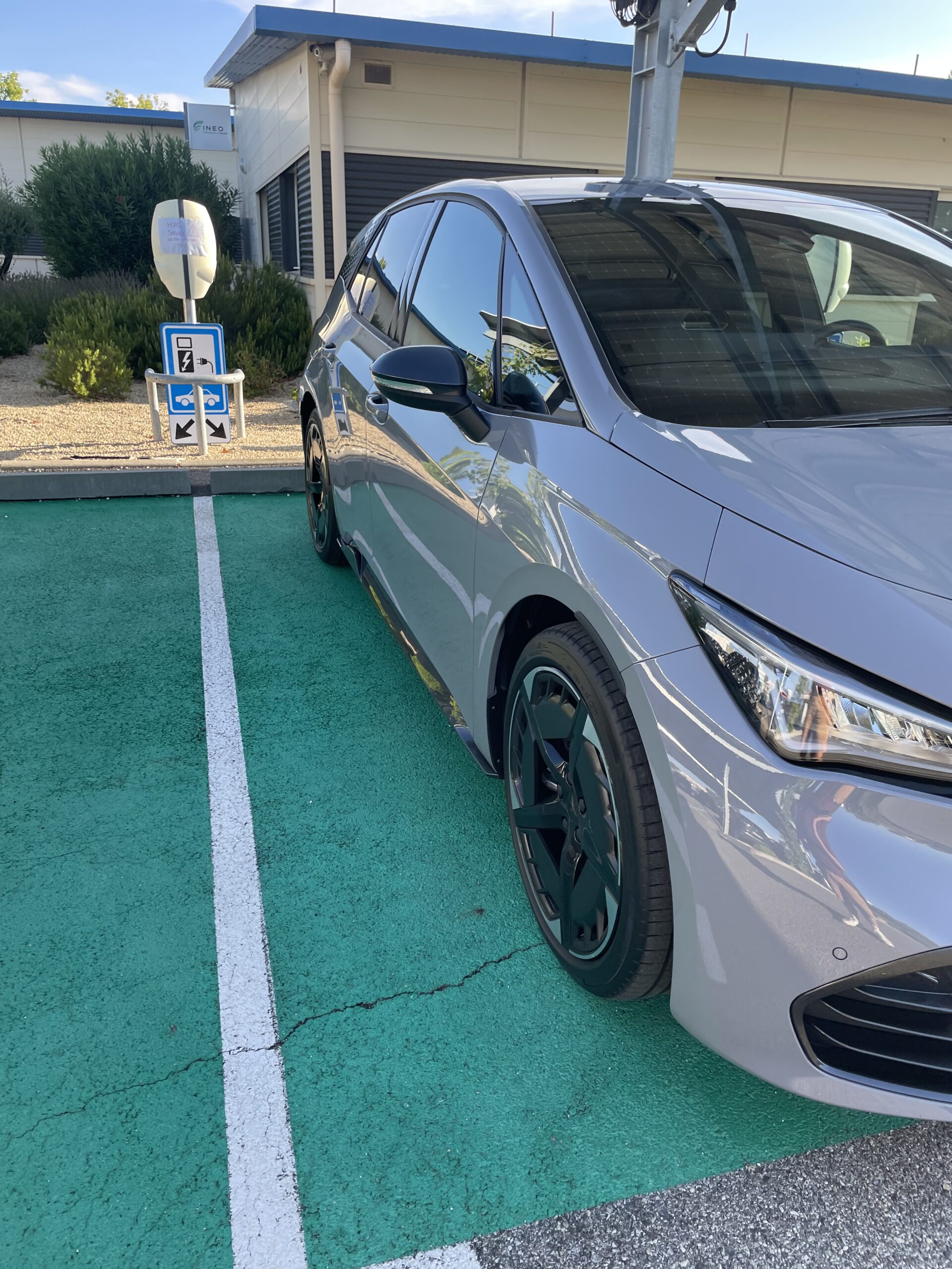 deplacement-vehicule-electrique-scaled